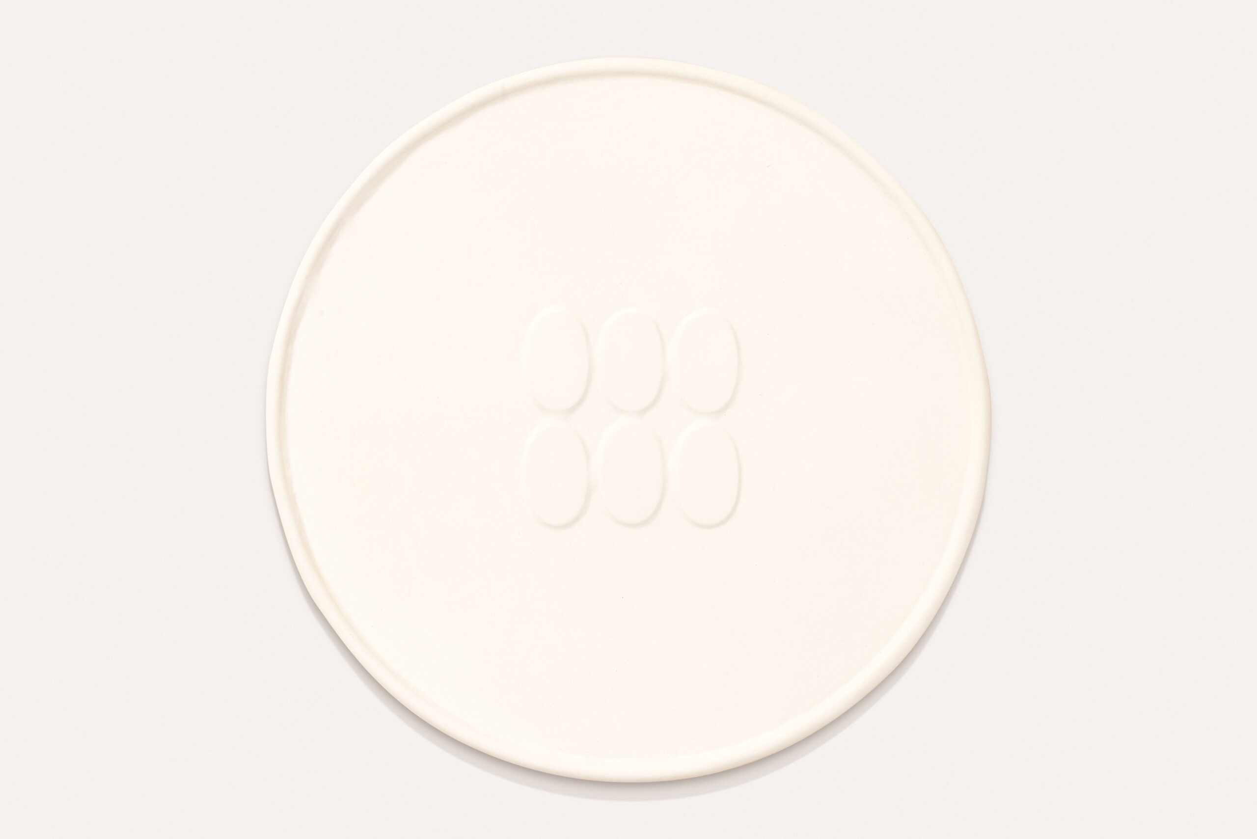 Turi Simeti, 6 ovali bianchi, acrilico su tela,1966,